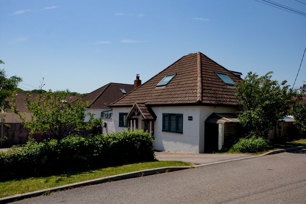 Property photo 1 of 26