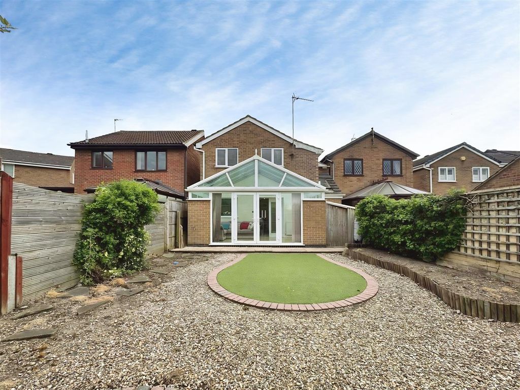 Property photo 2 of 17