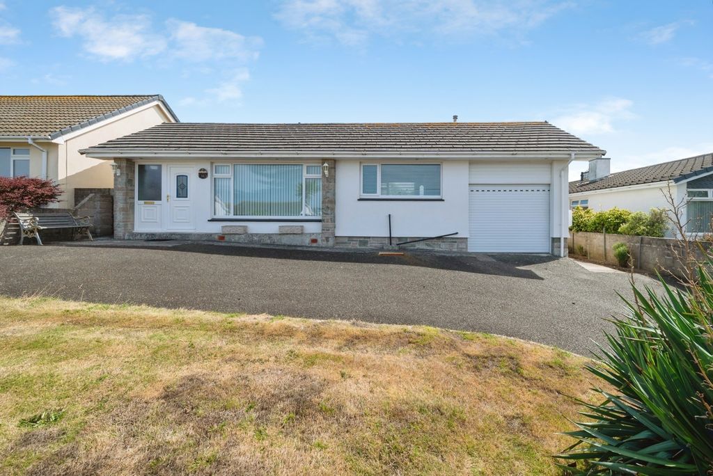 Property photo 1 of 12 Pbox-Img.Jpg