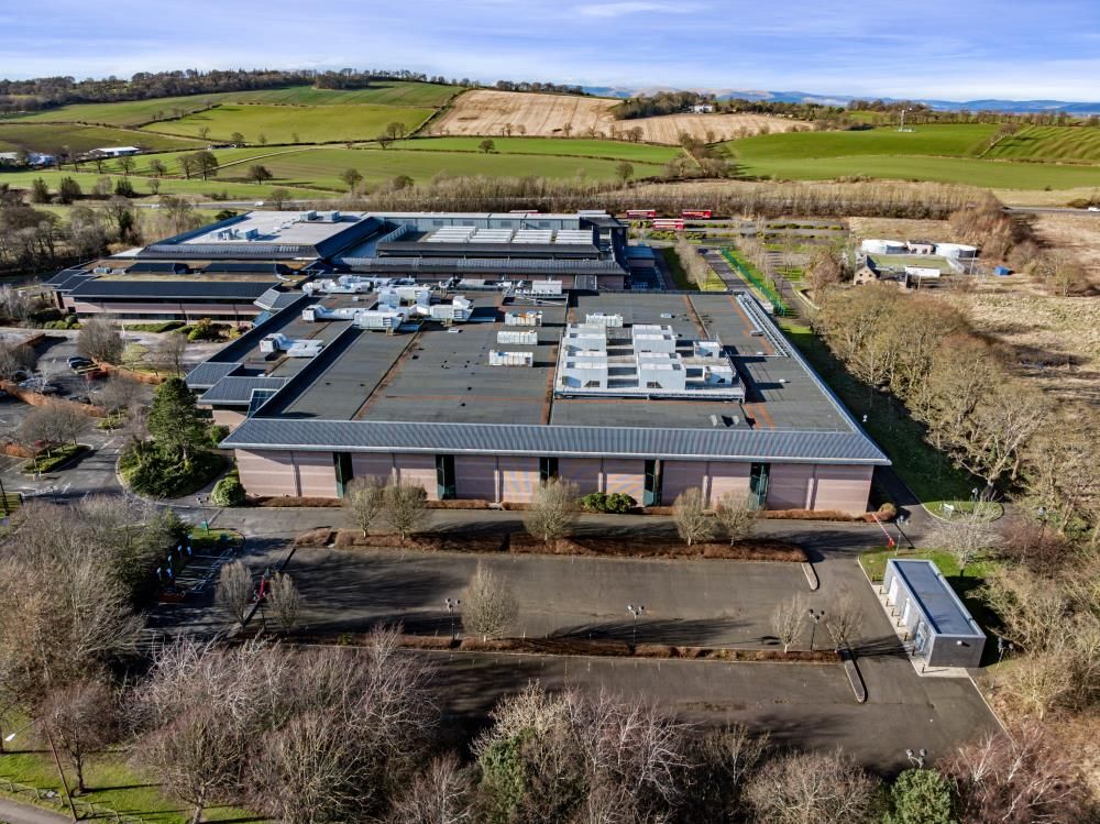 Property photo 3 of 17