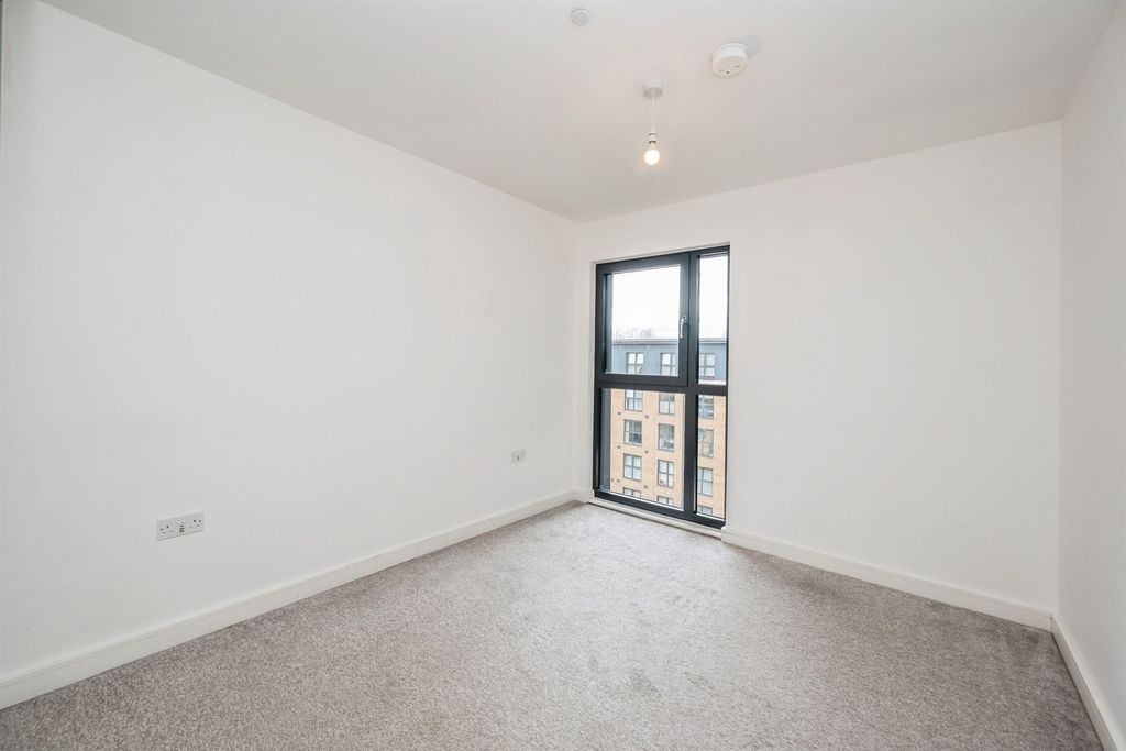 Additional image 12 of 2 bed flat for saleErasmus Drive, Derby DE1