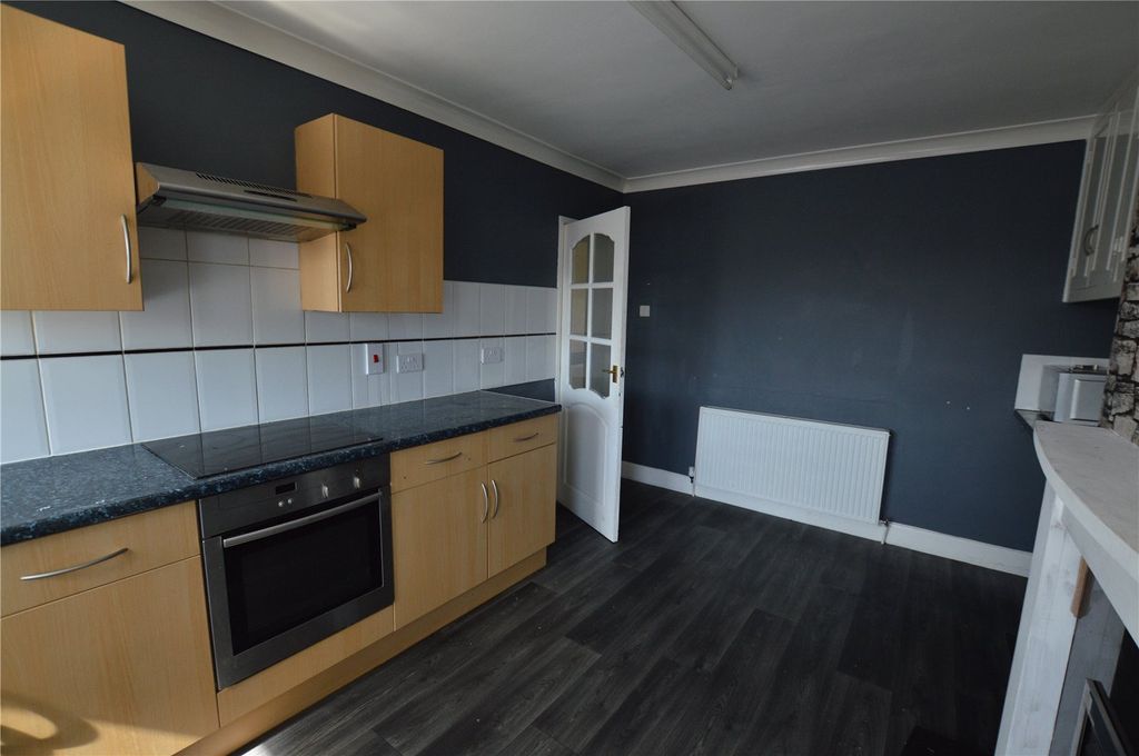 Property photo 3 of 12 Picture No. 01