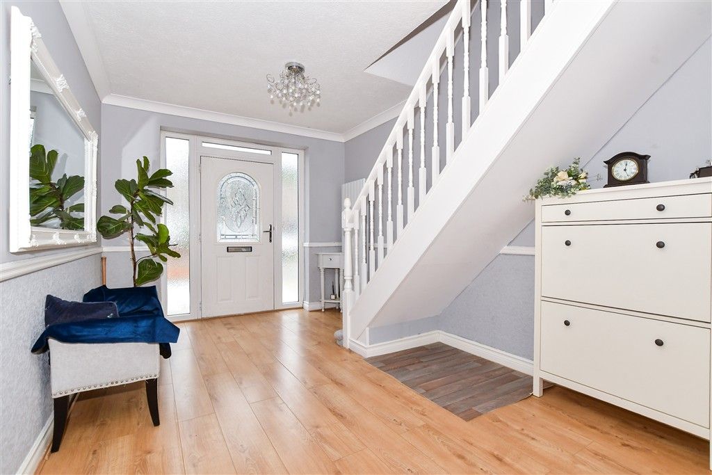 Property photo 1 of 10 Entrance Hall