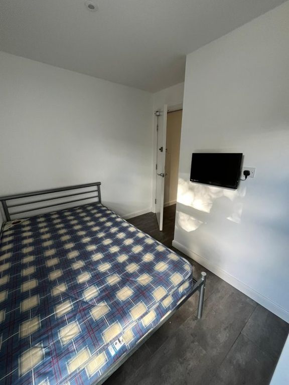 Property photo 2 of 12 Photo-2024-07-07-18-59-33 (1).Jpg