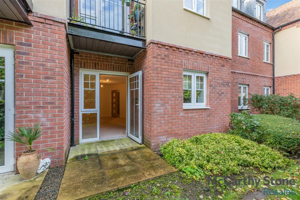 Property photo 1 of 27 8664601-Exterior02.Jpg