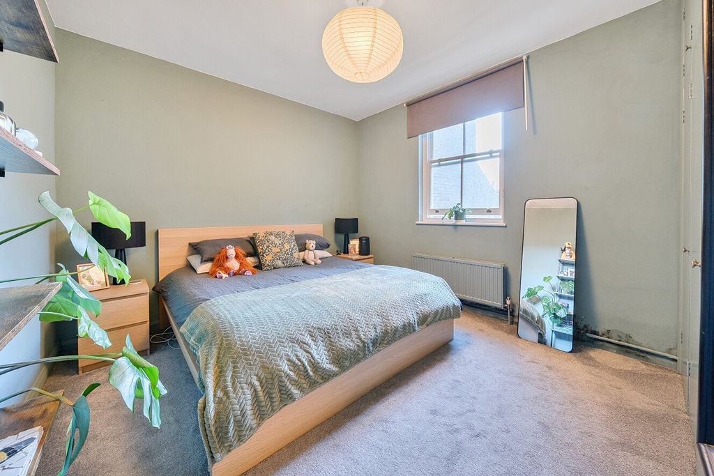 Property photo 3 of 11 Picture No. 02