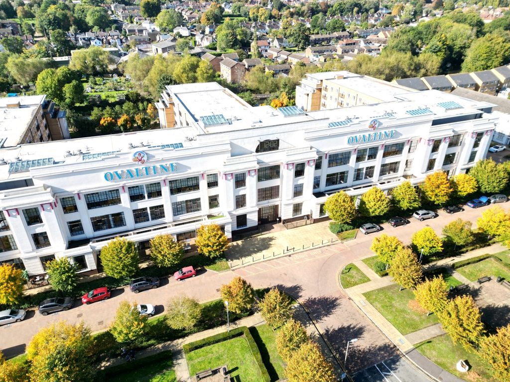 Property photo 1 of 14 Exterior