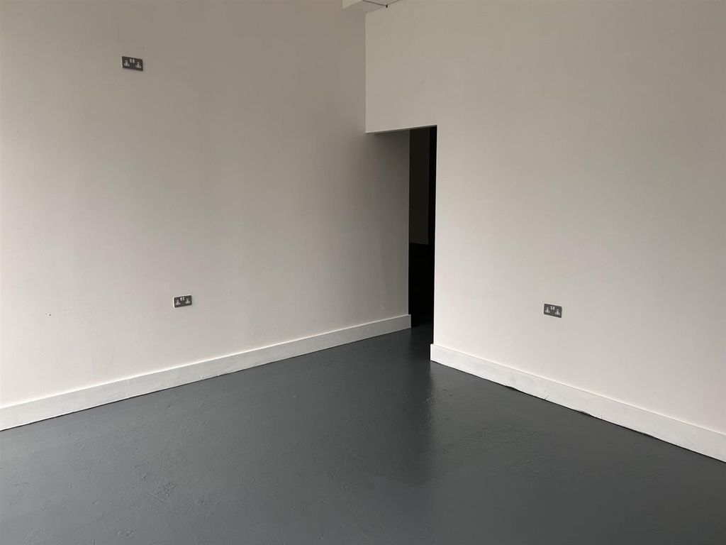 Property photo 1 of 14 1B_Darnleyrd_Unit9 (6).Jpg