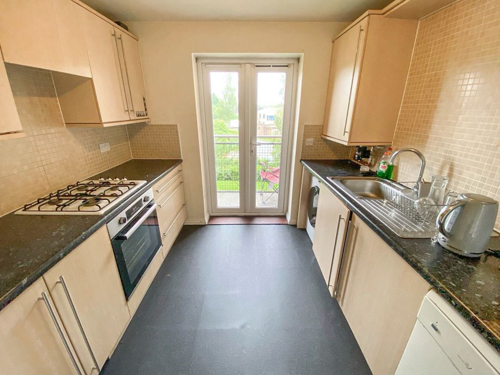 Property photo 3 of 14 Img_3993_18_Original