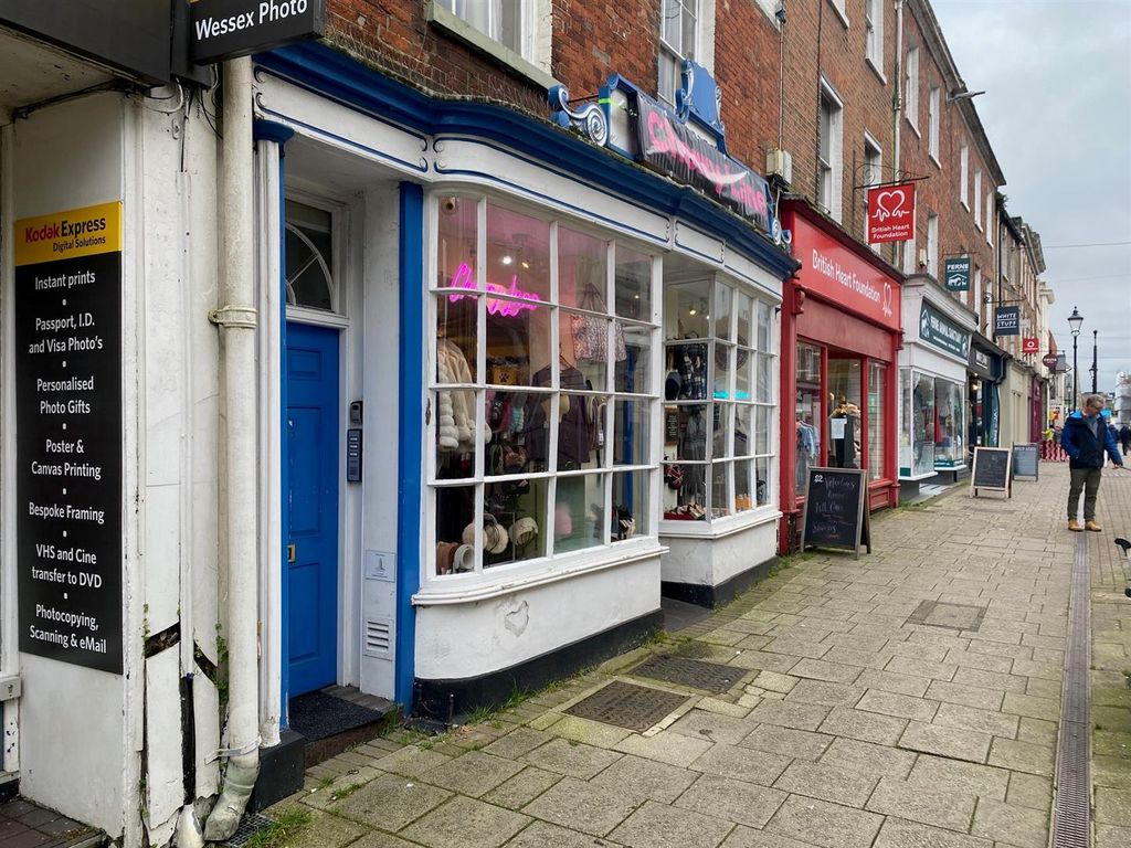 Property photo 1 of 9 External 1.Jpg