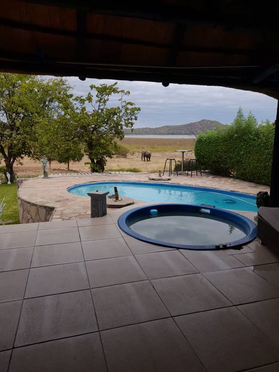 Property photo 2 of 21