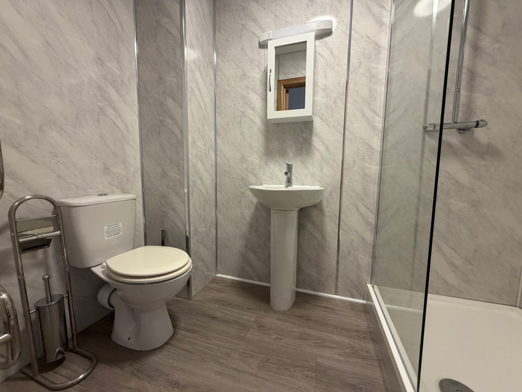 Property photo 2 of 7 Image