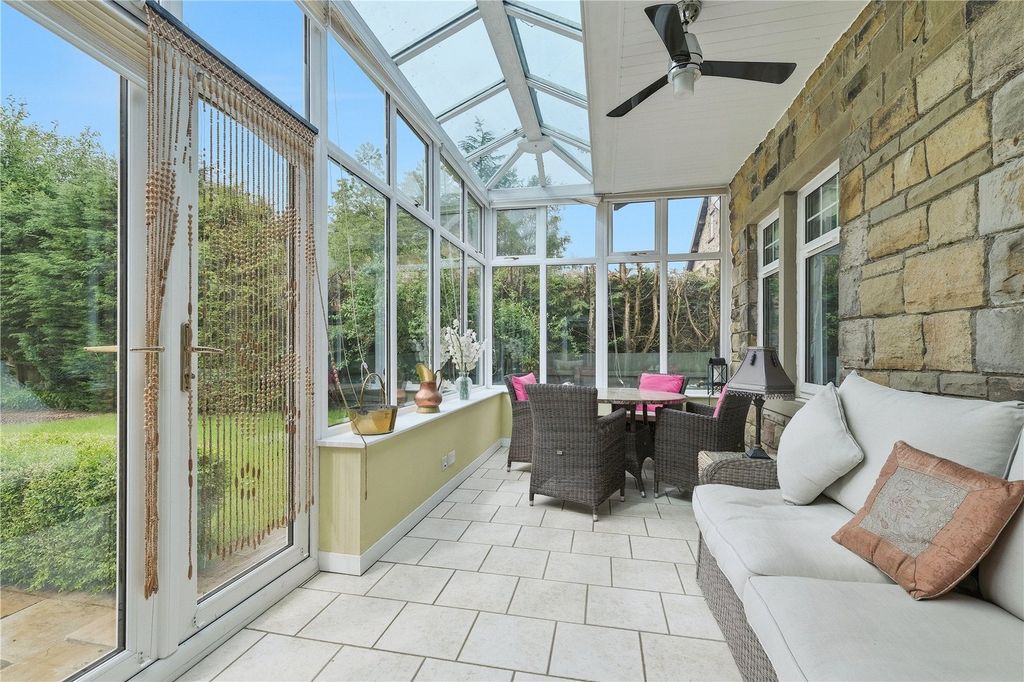 Property photo 3 of 56 Sun Room