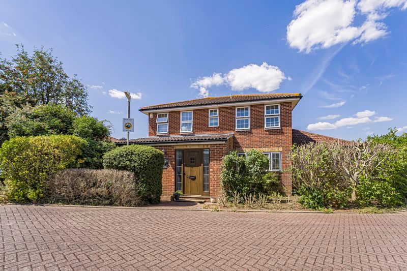 Property photo 1 of 36 Photo 7