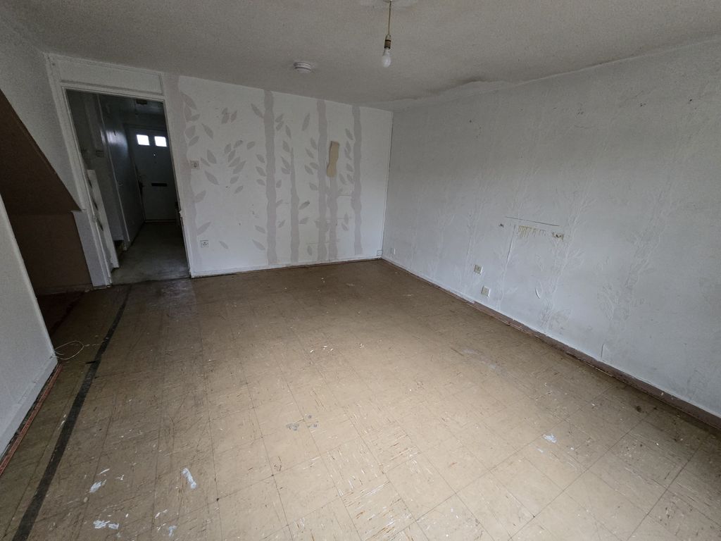 Property photo 2 of 13 20251105_150817.Jpg