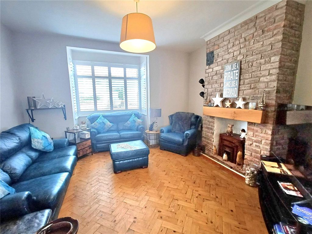 Property photo 3 of 15 Picture No. 26