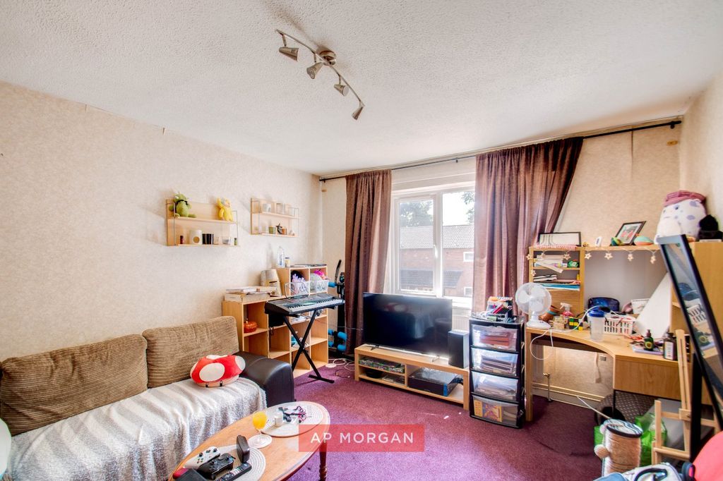 Property photo 2 of 7 Picture No. 06