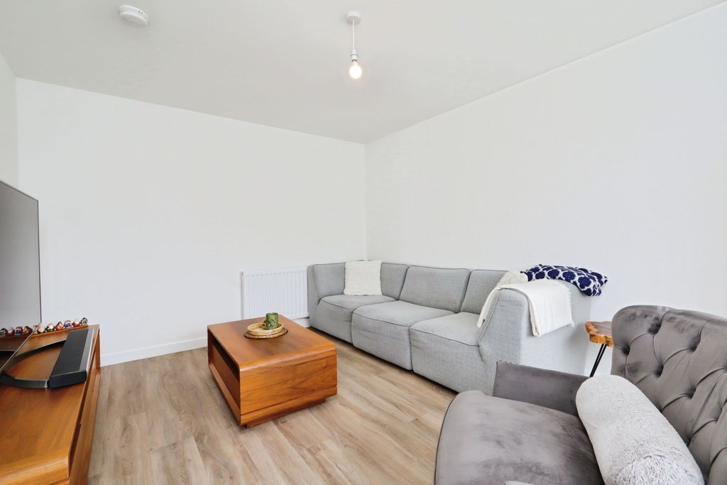Additional image 7 of 4 bed detached house for saleArisaig Grove, Hamilton ML3