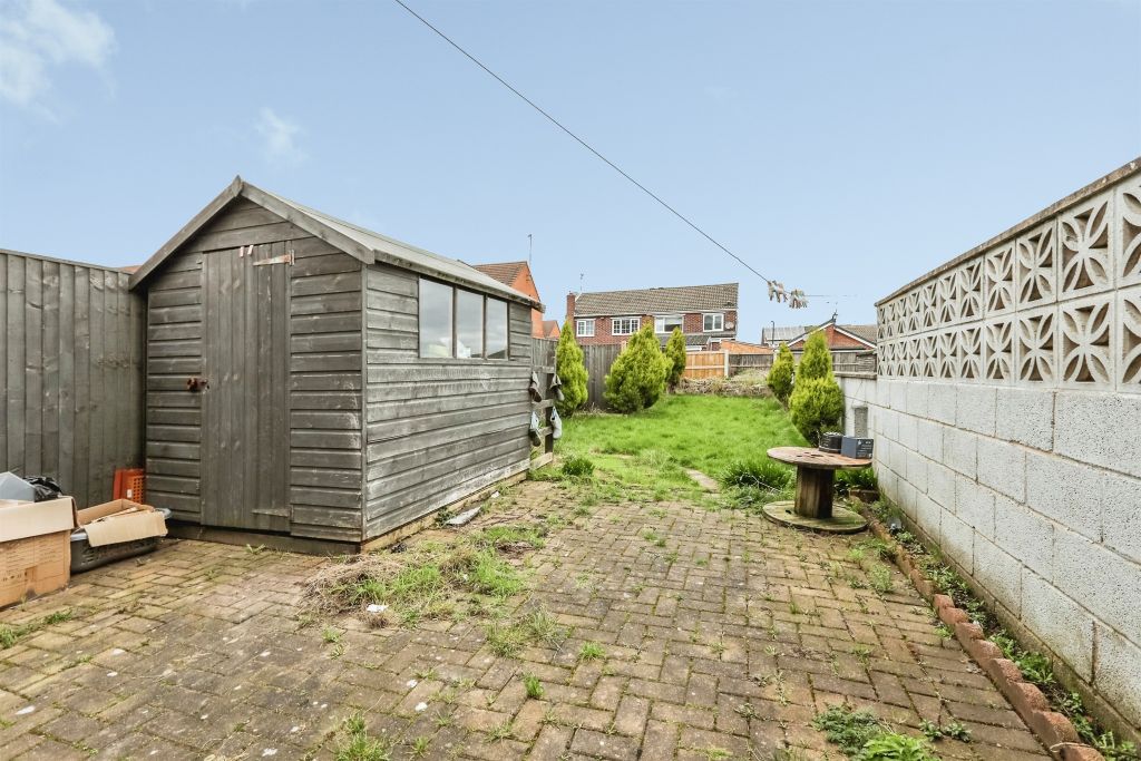 Property photo 2 of 19