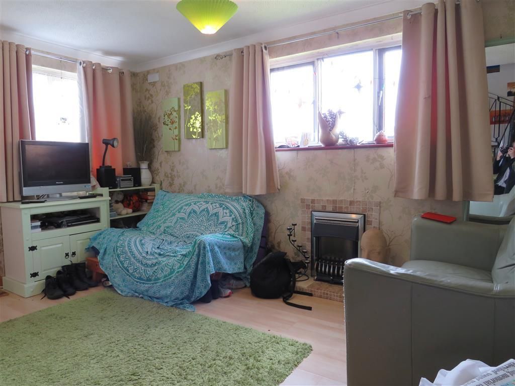 Property photo 2 of 7 Image