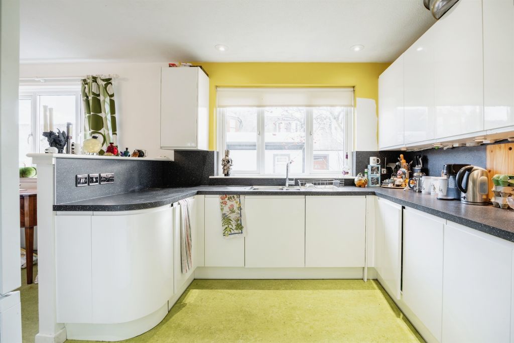 Additional image 5 of 4 bed detached house for saleMain Street, Thornhill, Stirling FK8