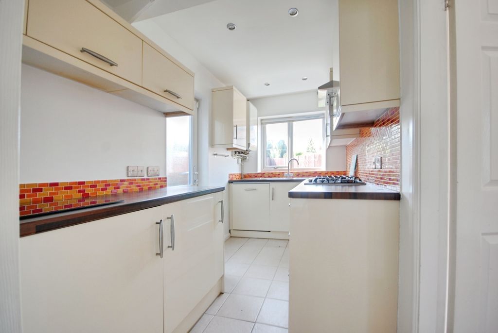 Property photo 3 of 9 Pbox-Img.Jpg