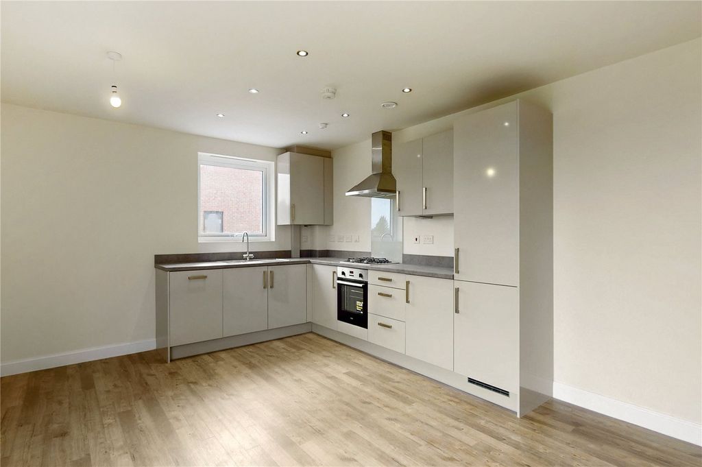 Property photo 2 of 13 Picture No. 06