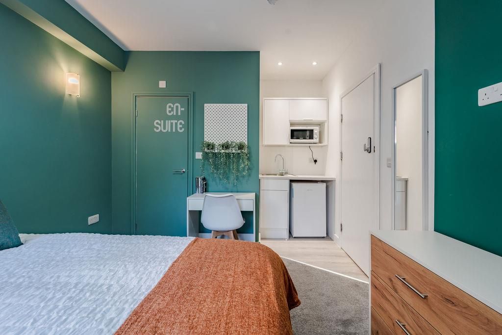 Property photo 2 of 10