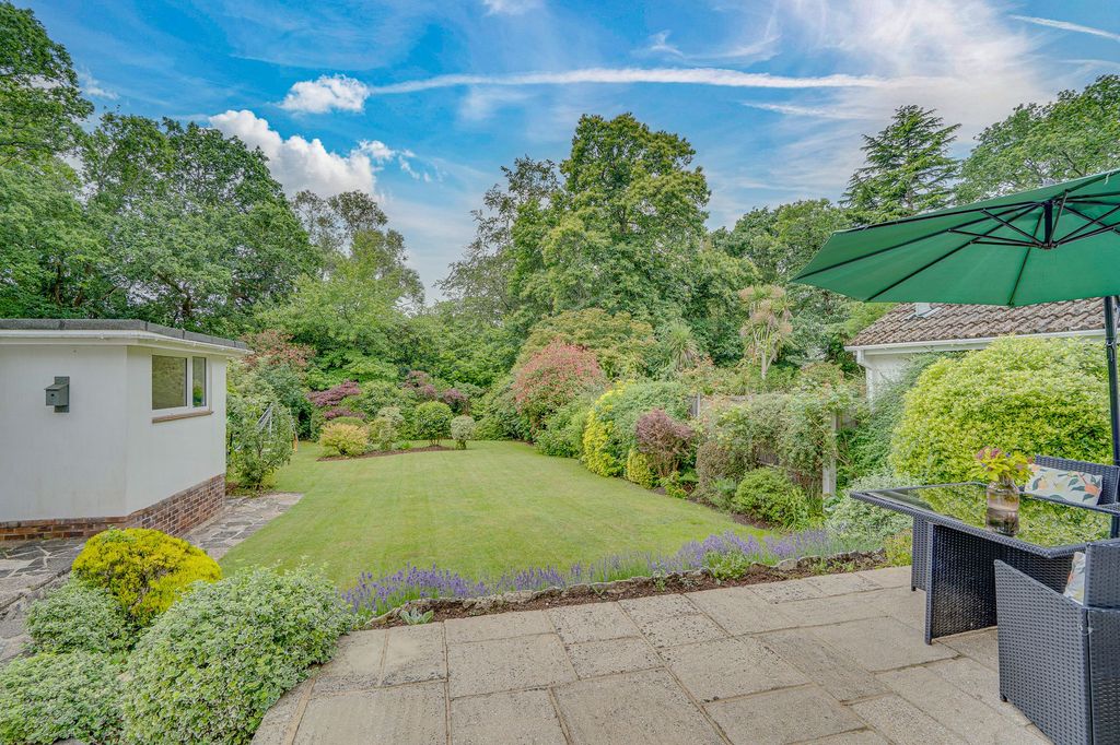 Property photo 3 of 18
