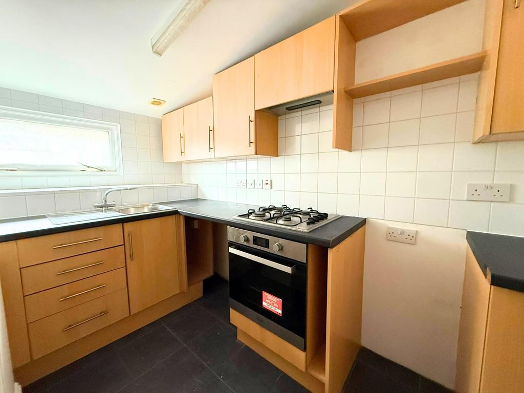 Property photo 3 of 4 c7854c68-9417-4F11-B592-46480Ae336E1.Jpg
