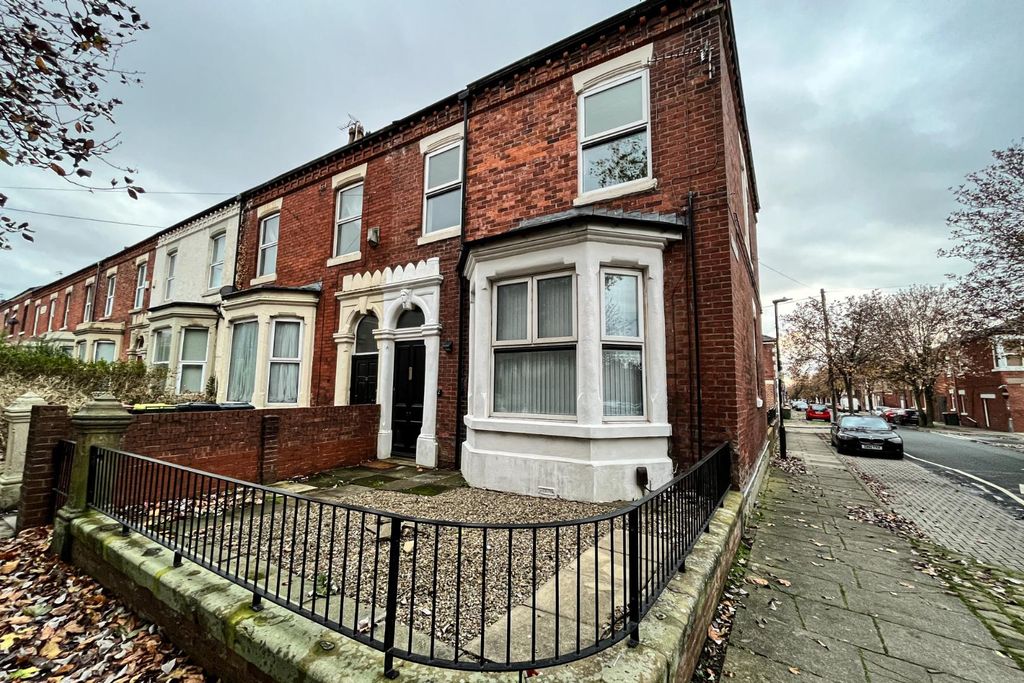 Property photo 1 of 5 Exterior - Front