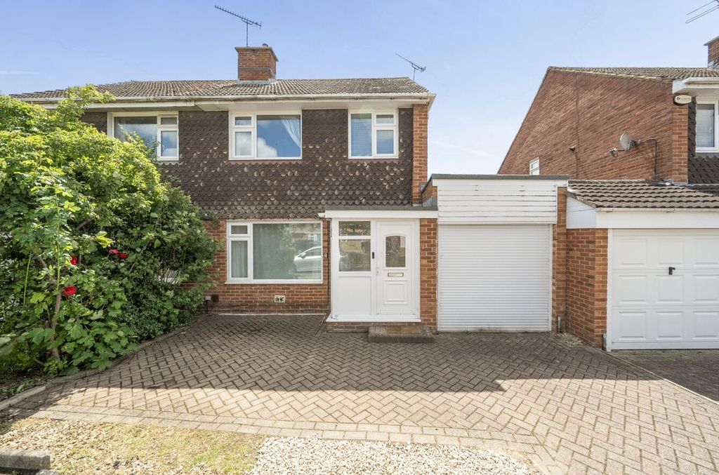 Property photo 1 of 12 147274516A27Ffa46163E