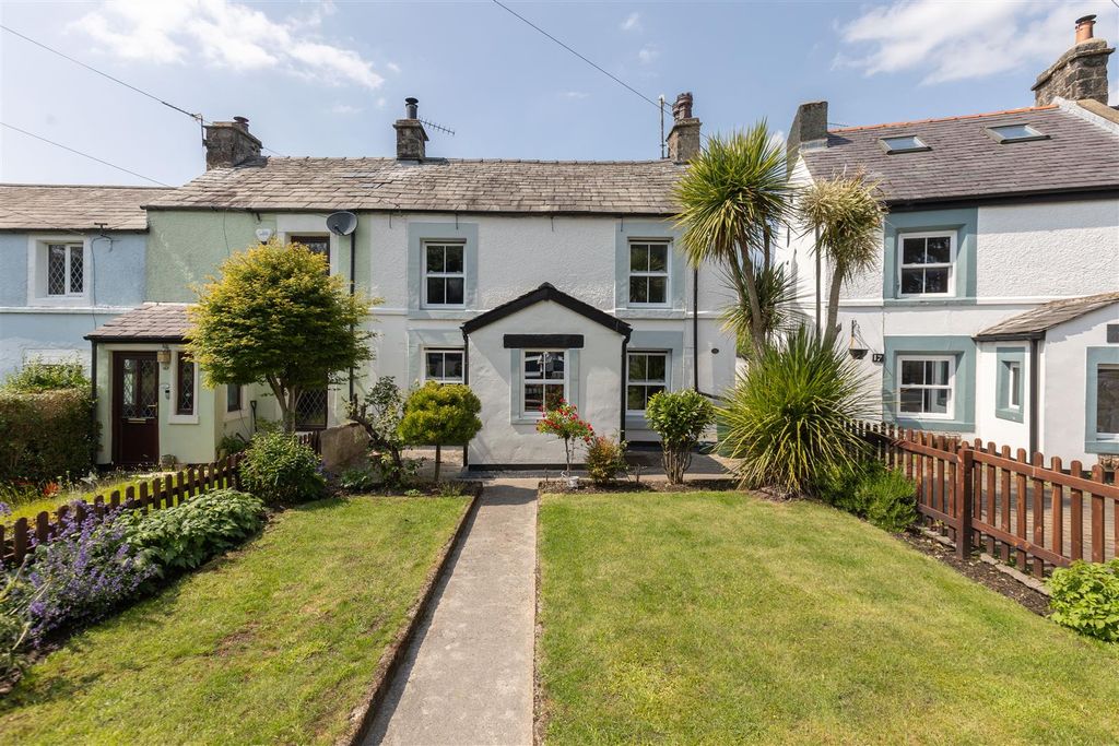 Property photo 1 of 35