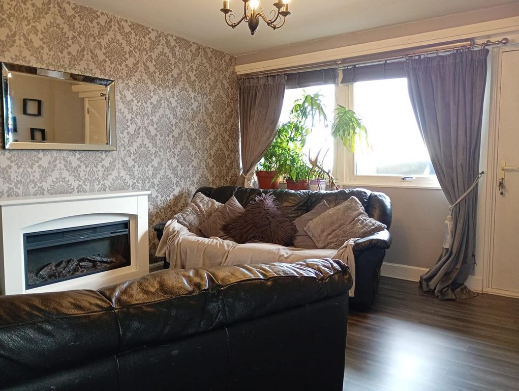 Property photo 3 of 13 3