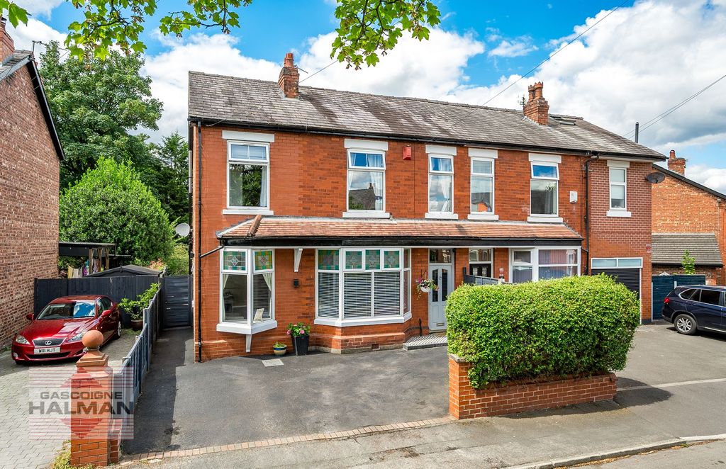 Property photo 1 of 35
