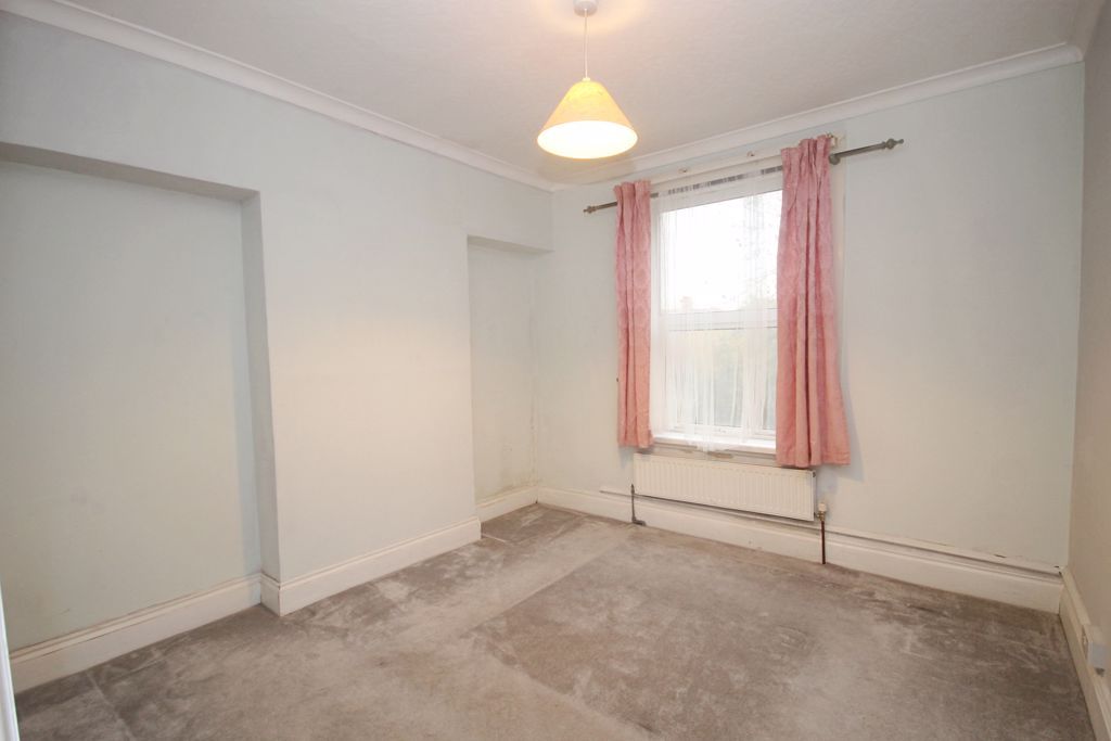 Property photo 3 of 9 Photo 2