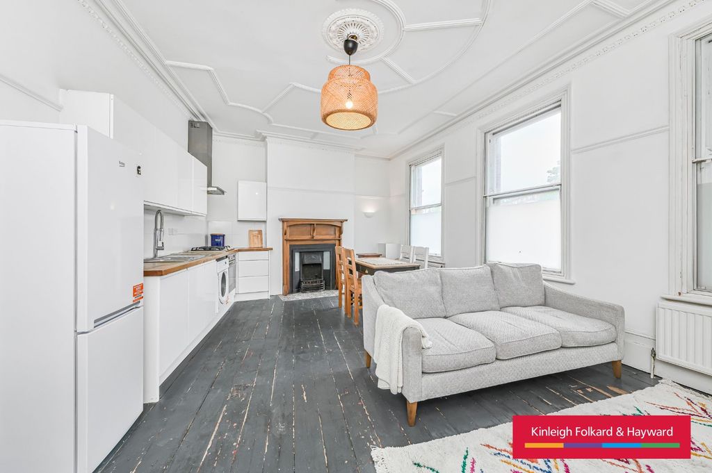 Property photo 2 of 15 Picture No. 09