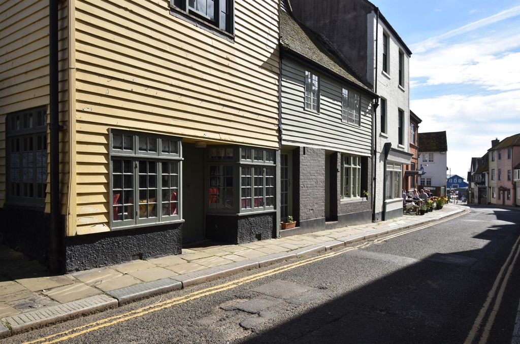 Property photo 2 of 26 Stret View