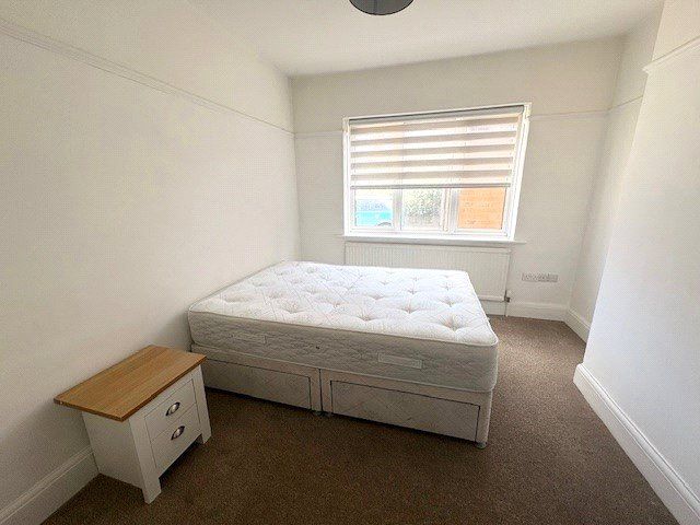 Property photo 3 of 8 Picture No. 11