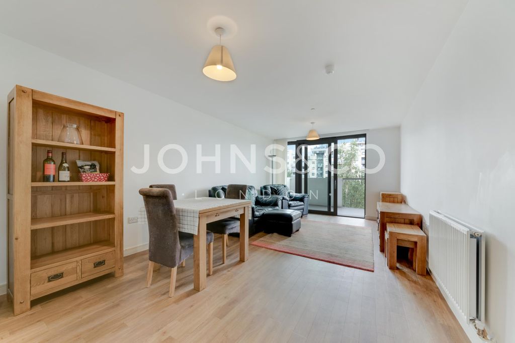 Property photo 2 of 11