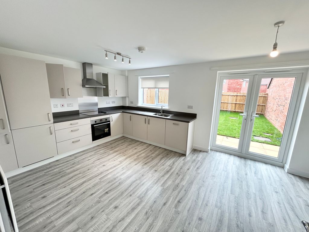 Property photo 2 of 19 Img_8923