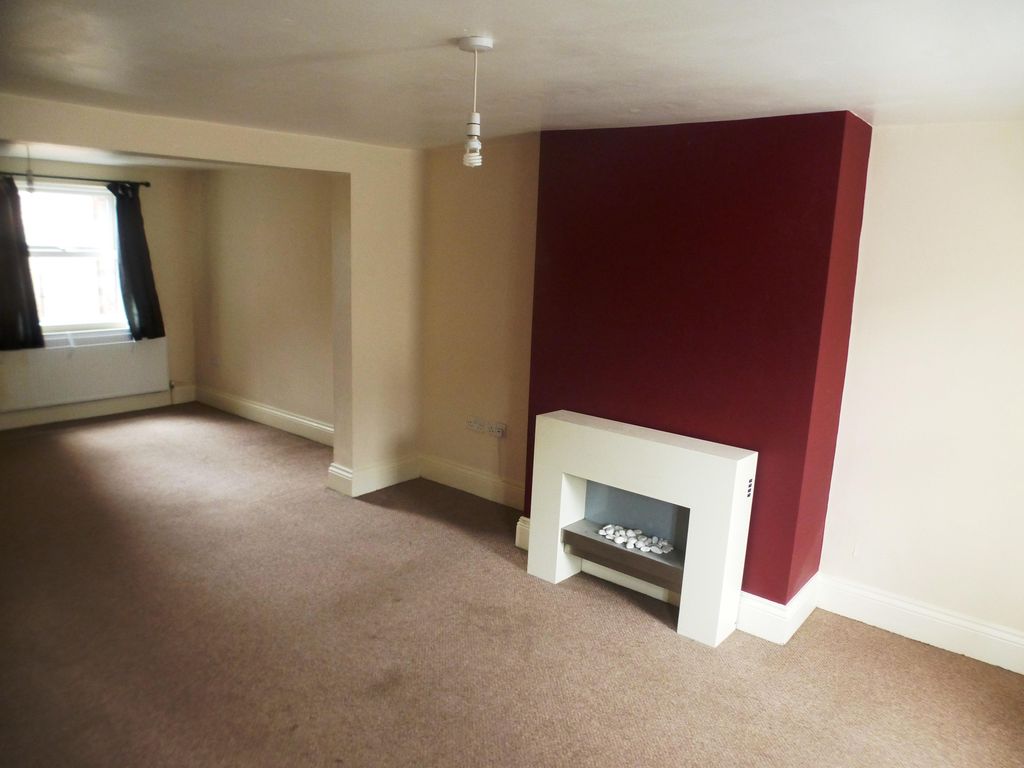 Property photo 2 of 9 Living Room