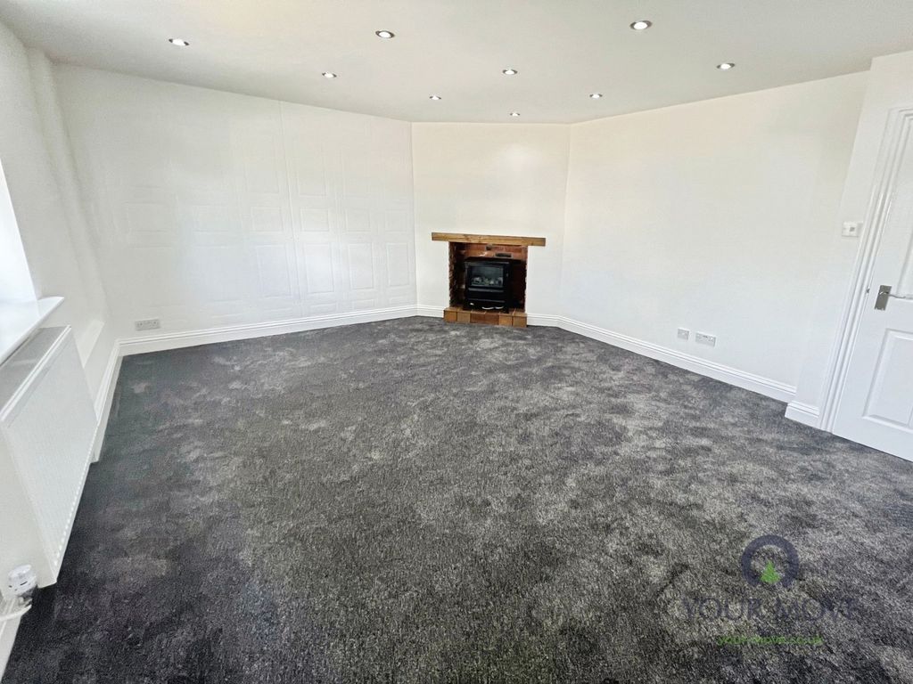Property photo 2 of 15 Pbox-Img.Jpg