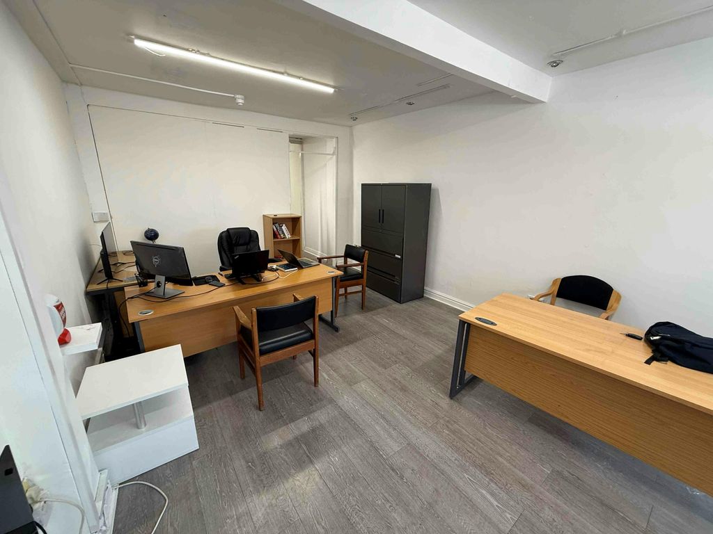 Property photo 3 of 10 Img_0217.Jpg