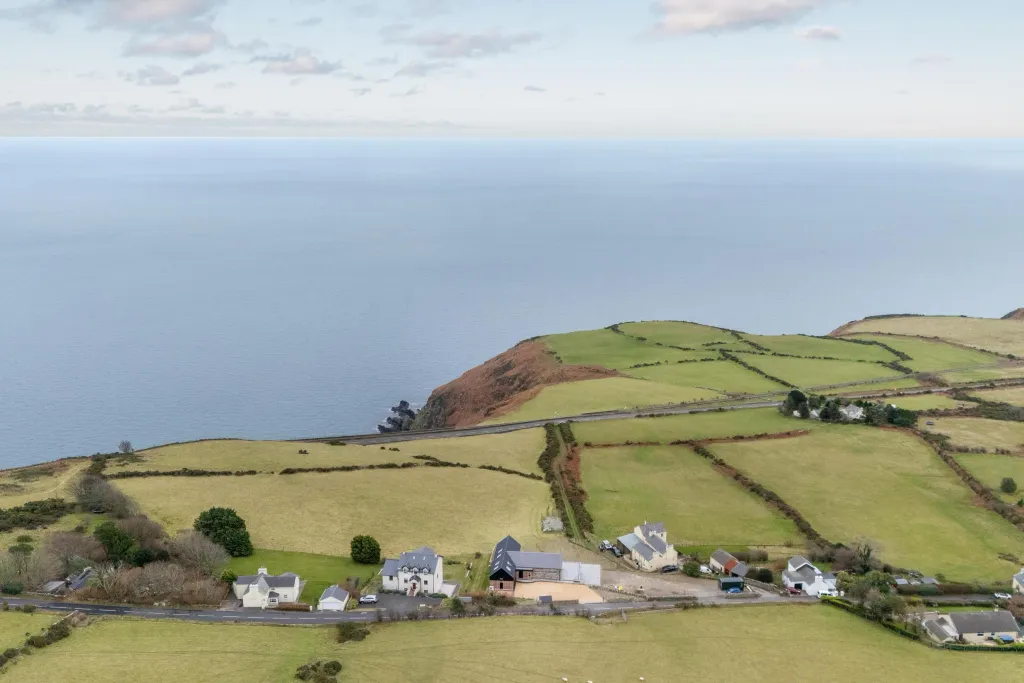 Property photo 3 of 55