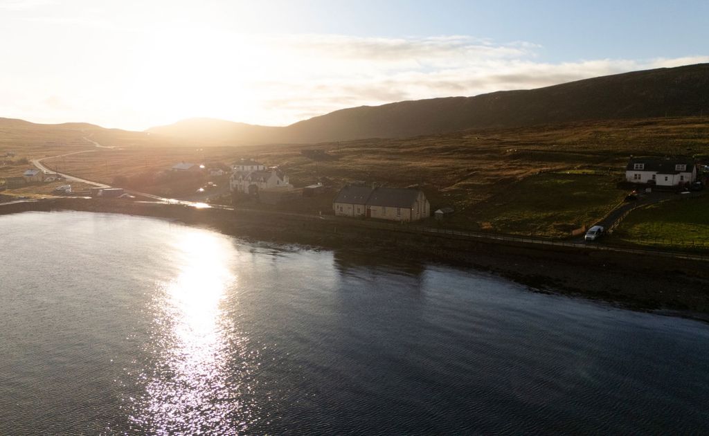 Property photo 2 of 54