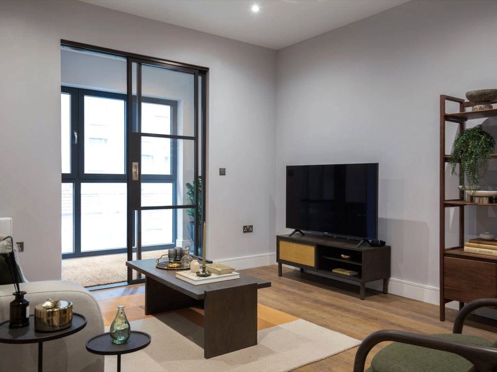 Property photo 2 of 12 Picture No. 03