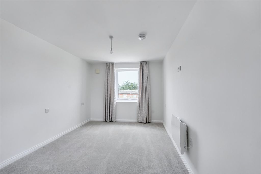 Additional image 9 of 1 bed flat for saleGilbert Lodge, 2 Wilmot Lane, Beeston NG9