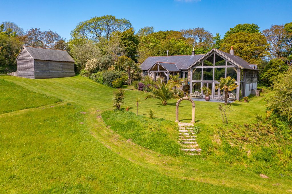 Property photo 2 of 24 Photo 2