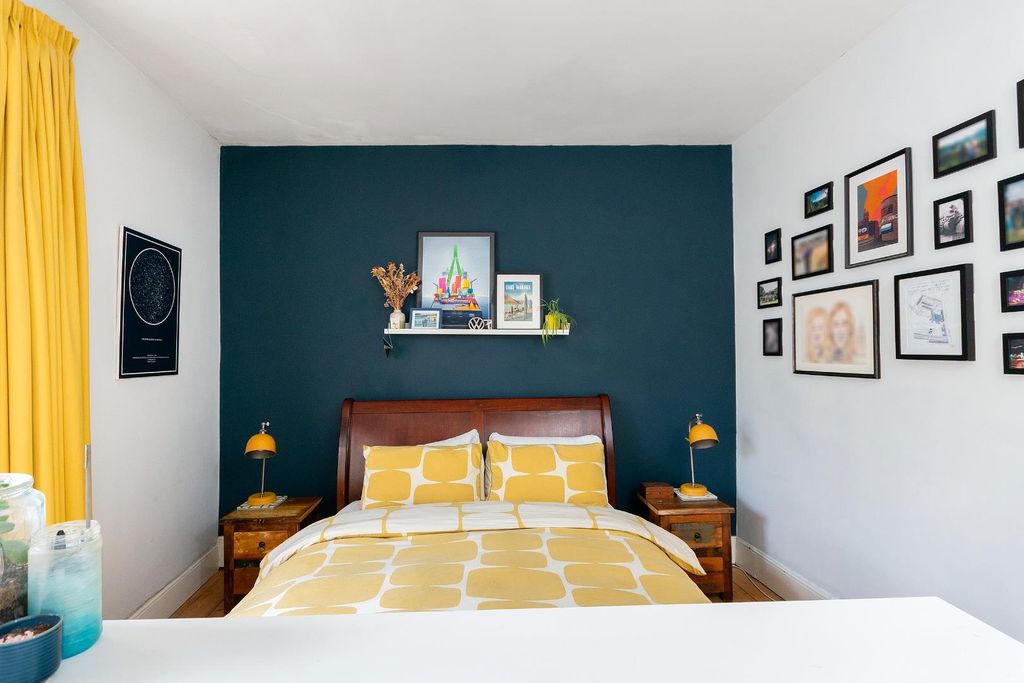 Property photo 3 of 29 0B6Alh - Bedroom B.Jpg